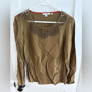 Boden Olive Women’s Crochet Neck Blouse